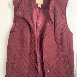 G.H. Bass & Co. Maroon Quilted Vest